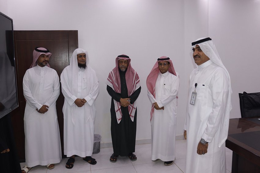 مدير مركز التنمية الاجتماعية بجازان يدشن عدد من المبادرات في اليوم العالمي للعمل الإنساني لجمعية بر المسارحة