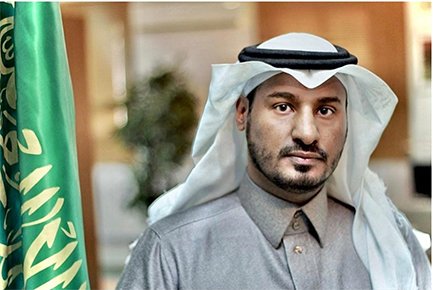 وسام الملك عبد العزيز لـ الشهم الوفي النبيل خالد بن يحي صديق عطيف لتبرعه لاخوه ابراهيم بكليته