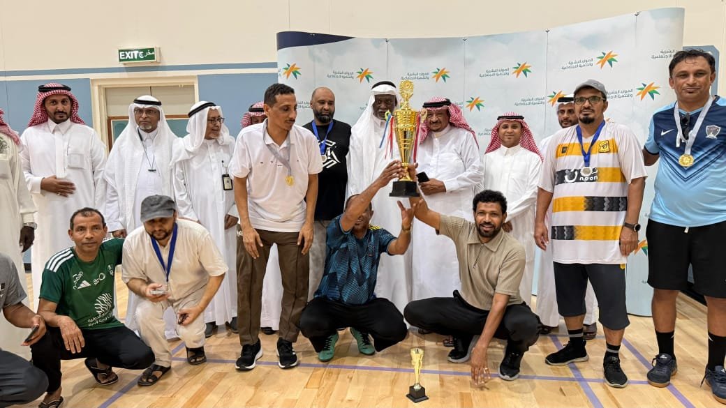 مـركز التنمية الاجتماعية بجازان يحتفل بـ اليوم العالمي لكبار السن بفعاليات رياضية وترفيهية