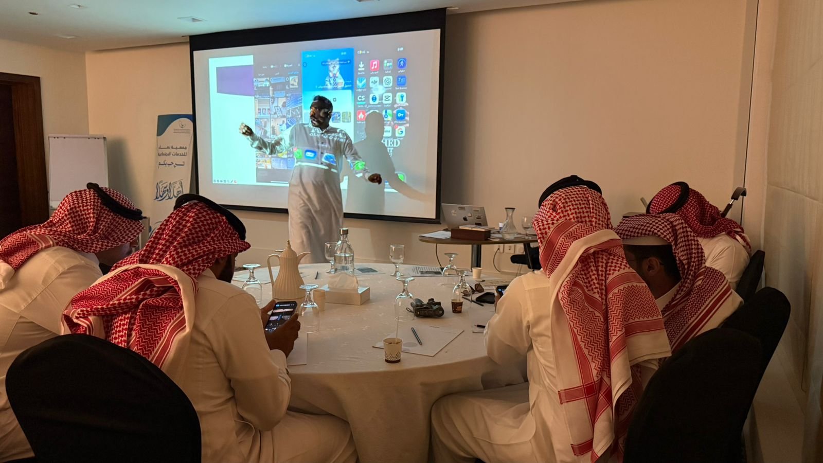 اختتام دورة "تصوير الفيديو والمونتاج بالجوال" .. نماء تُسلّح الشباب بمهارات المستقبل