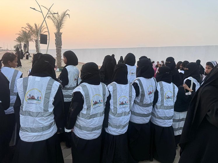 جمعية "مشاة وهايكنج جازان" تنظم برنامج "المشي الوردي"