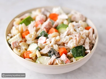 سلطة المكرونة بالتونة الشهية