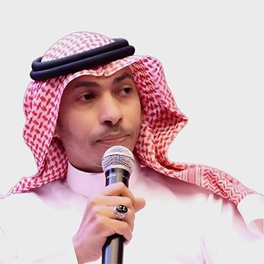 إذاعة "هنا العزم" تستضيف المتحدث باسم نادي الثقافة والفنون بصبيا