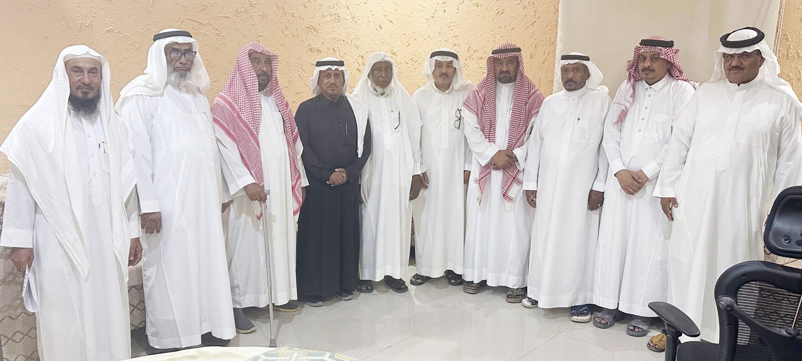 المكتب التعـريفي لجمعية المتقاعدين بصامطة يعقد اجتماعه الأول