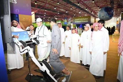 “منطقة الماضي: جذورنا العلمية”.. رحلة في عمق التاريخ ضمن مهرجان الرياضيات لغة العلوم بمكة المكرمة