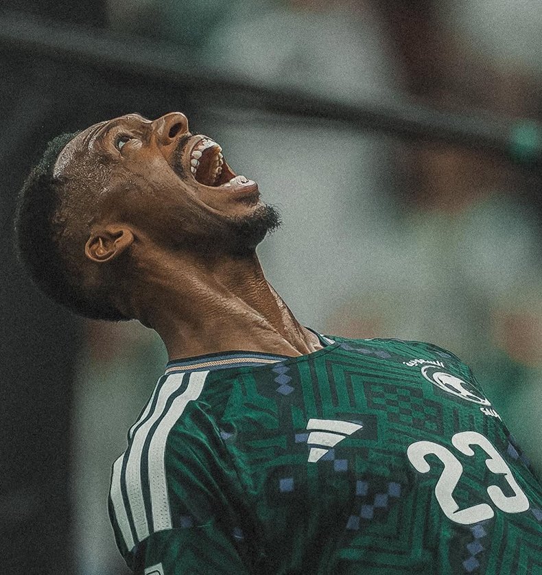 المنتخب السعودي يتأهل إلى نصف نهائي كأس العرب.