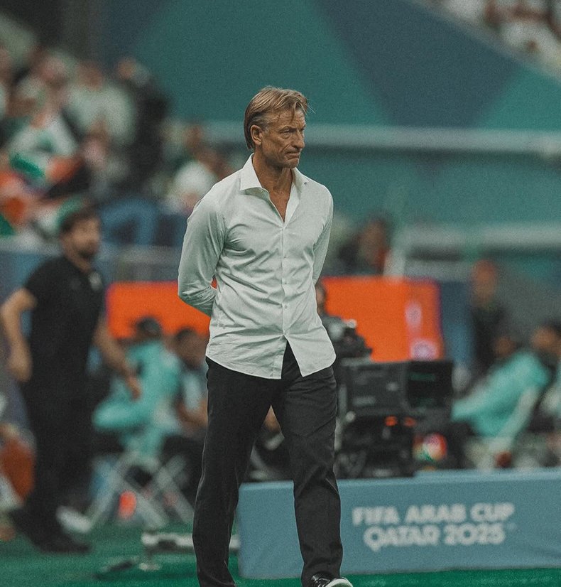 المنتخب السعودي يتأهل إلى نصف نهائي كأس العرب.