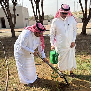 تشجير ممشى حديقة بلدية الرميضة بقلوة ضمن مبادرة السعودية الخضراء