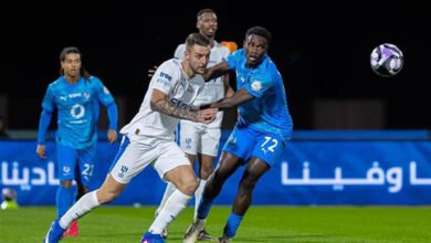 الهلال يقلب الطاولة على نيوم ويفوز 1/2 في الدوري السعودي