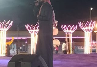 مهرجان شتاء المخواة يواصل تألقه… أمسية فنية مع الفنان هاني الصالح