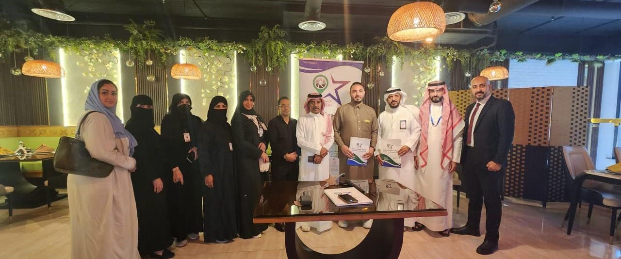 نجوم السياحة بمكة توقّع اتفاقية شراكة مع مطعم في فينيسيا