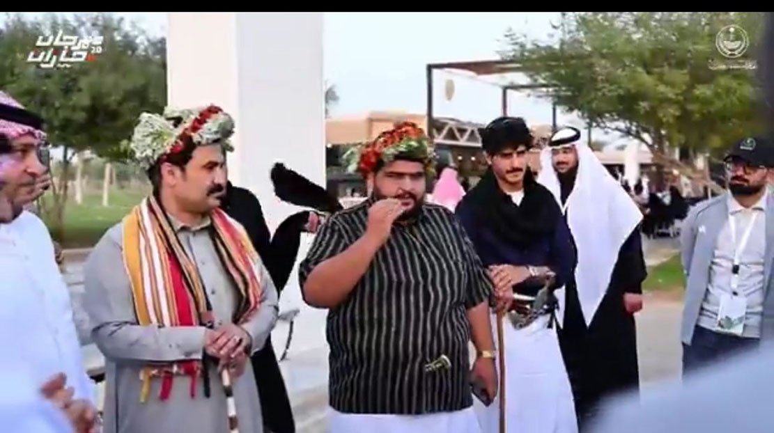 جولة ثقافية لطلاب المنح بجامعة جازان… تنوّع إنساني يحتفي بتراث المكان