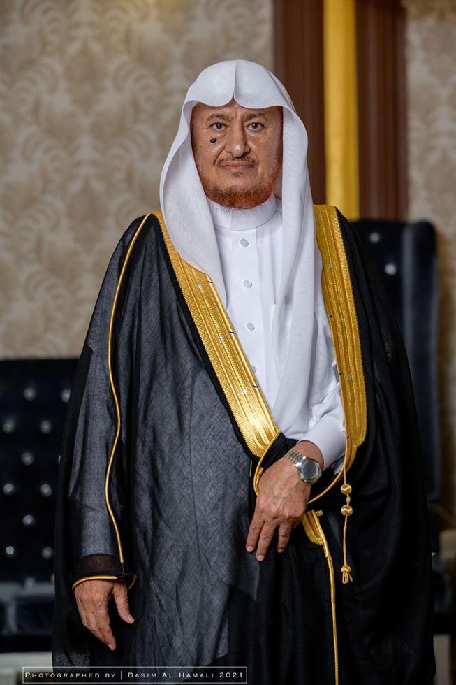 من رواد وأعلام التعليم في صامطة الاستاذ القدير الشيخ عبدالله بن جبران الصميلي