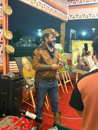 أبو رمش… حين يصير الترحال ذاكرة، ويغدو المسرح أرضًا