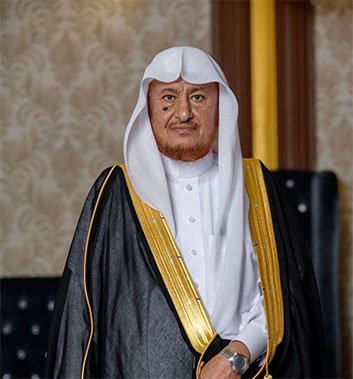 من رواد وأعلام التعليم في صامطة الاستاذ القدير الشيخ عبدالله بن جبران الصميلي