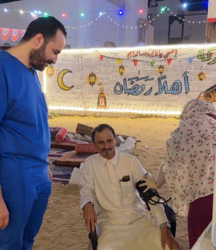شراكة مجتمعية ناجحة بين مجمع الوسيط الطبي بمحافظة الطوال وحارة الأمجاد بالمباركة