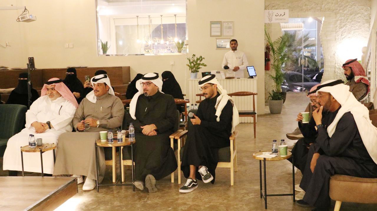 هدى العطوى ليلة أدبية بمقهى نمو الثقافي