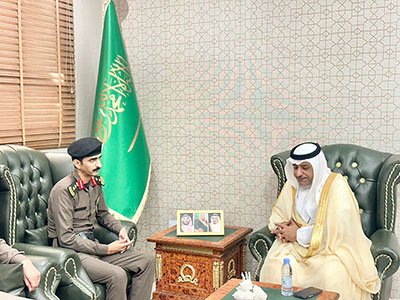 سعادة محافظ قلوة يستعرض تقارير الجهات الأمنية ويؤكد جاهزية المحافظة لرمضان ويوم التأسيس