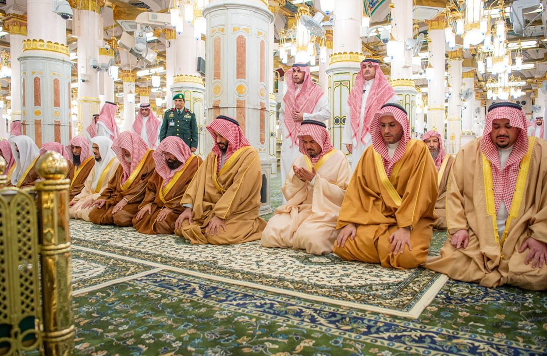 السديس يشيد بزيارة سمو ولي العهد للمسجد النبوي ويؤكد: تجسيدٌ لاهتمام القيادة بخدمة الحرمين وزائريهما