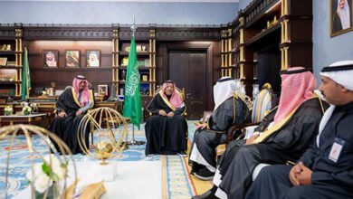 سمو الأمير الدكتور حسام بن سعود يطّلع على تقرير عن الأندية الرياضية في منطقة الباحة، ومنجزات فرع وزارة الرياضة وخططه وبرامجه التطويرية