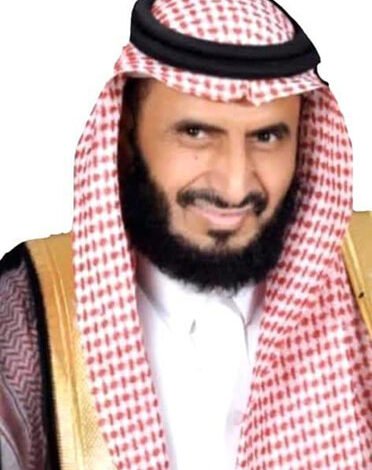 على ثَراكَ مُنْطَرِحٌ