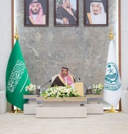 سمو أمير منطقة الباحة يرعى محاضرة «الإمام» احتفاءً بيوم التأسيس