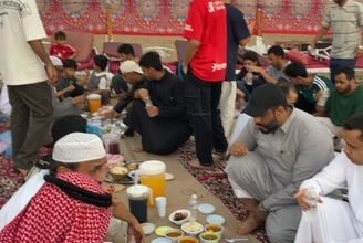 حارة الأمجاد بالمباركة تقيم الإفطار الجماعي في الخيمة الرمضانية