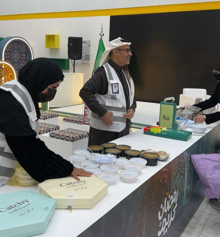 جمعية سنابل الخير والعطاء تنفذ مبادرة إفطار رمضانية بالشراكة مع شركة KEO في مدينة الملك سعود الطبية