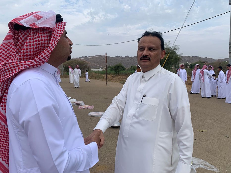 أهالي قرية عرق بمحافظة العارضة يتشاركون فرحة عيد الفطر في أجواء مفعمة بالمحبة