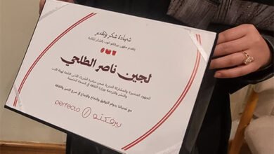 بين الواقع العاري وتنظير النخبة… لجين الطلحي تفجّر سؤال “خطاب الذات” في أمسية أربكت المسلّمات