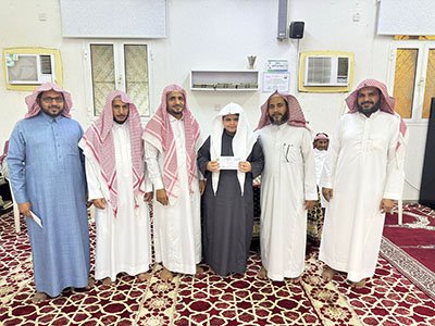 الجمعة الخيرية لتحفيظ القرأن الكريم بمحافظة الطوال تكرم الطلاب المتميزين