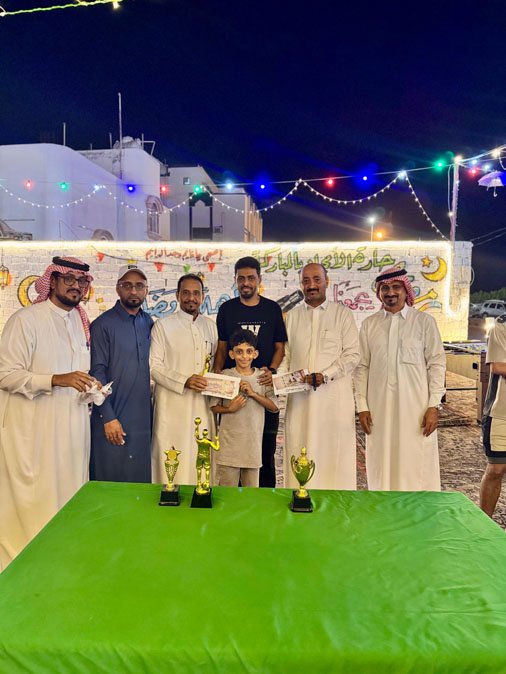 ختام الأنشطة الرياضية الرمضانية بحارة الأمجاد بالمباركة وتوزيع هدايا على الحضور