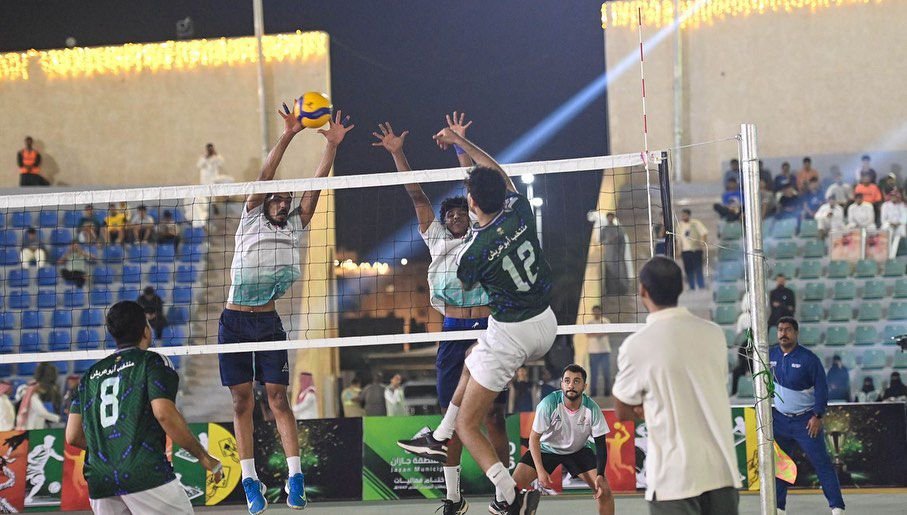 برعاية أمير جازان وحضور نائبه.. فريق أبو عريش يتوّج ببطولة الطائرة على حساب صبيا