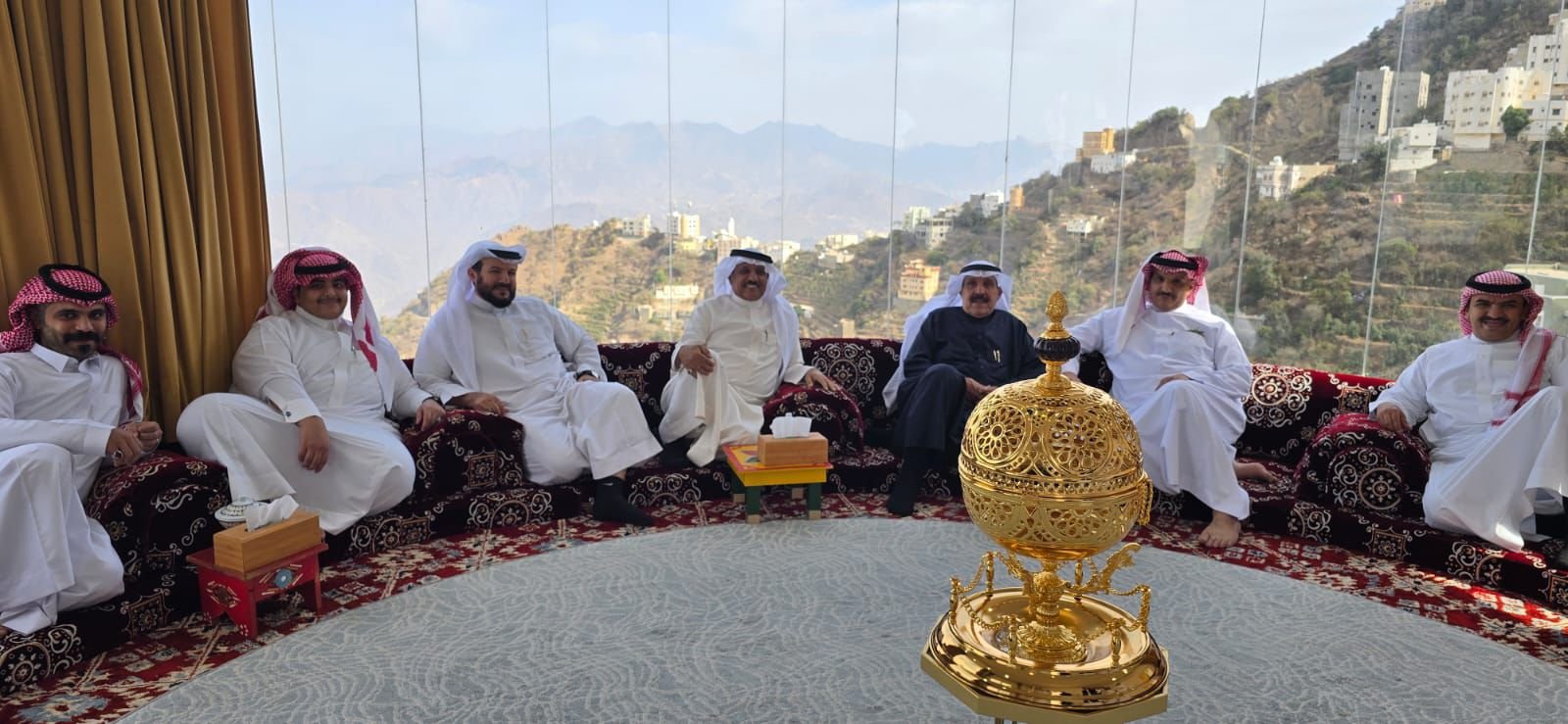 فيفاء… عيدٌ يولد من الغيم ويُروى على مائدة الجبل