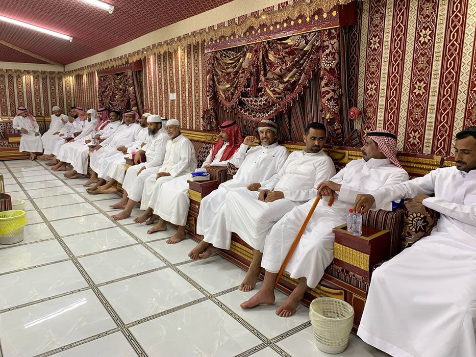 معايدة الخبرايه في أجواء أخوية بقرية الجوه