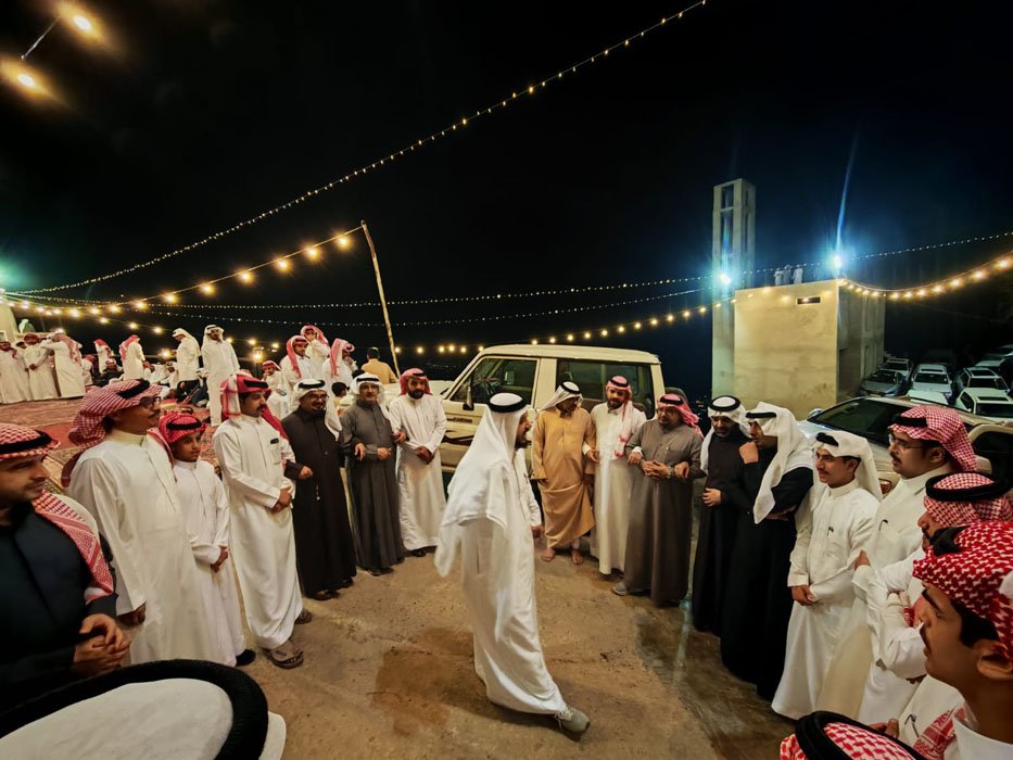 أبناء الشيخ أحمد أسعد العبدلي يحتفلون بعيد الفطر بمحافظة فيفاء