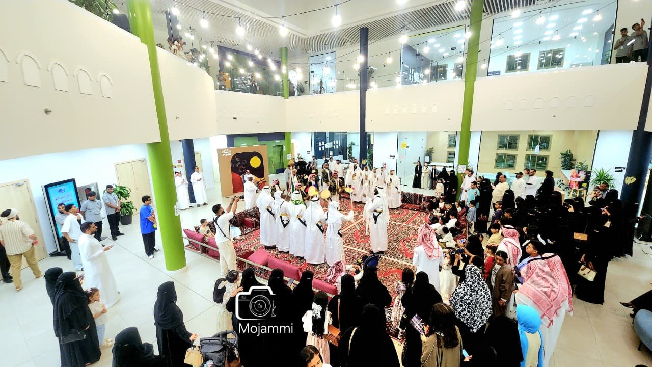 انطلاق فعاليات عيد الفطر بمكتبة جازان العامة وسط أجواء احتفالية متنوعة