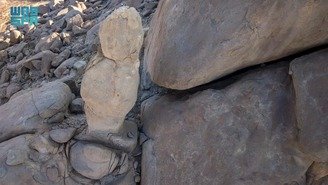 سياحة وترفيه / جبل "أبو صادع" بالليث.. وجهة استكشافية واعدة تعزز مسارات التراث الطبيعي