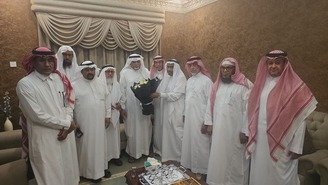 مكتب المتقاعدين.. في أبوعريش يزور عضو المجلس المحلي سابقا .