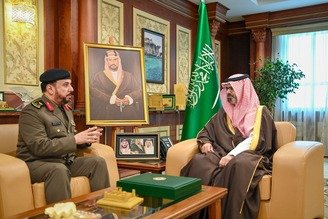 نائب أمير منطقة جازان يتسلّم التقرير السنوي لشرطة المنطقة