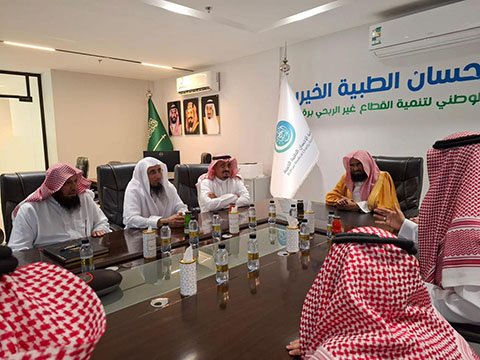 ‏"البصيلي":يزور جمعية الإحسان الطبية الخيرية بالمنطقة ..