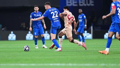 الهلال يطارد صدارة النصر بـ"بسداسية " أمام الخلود.