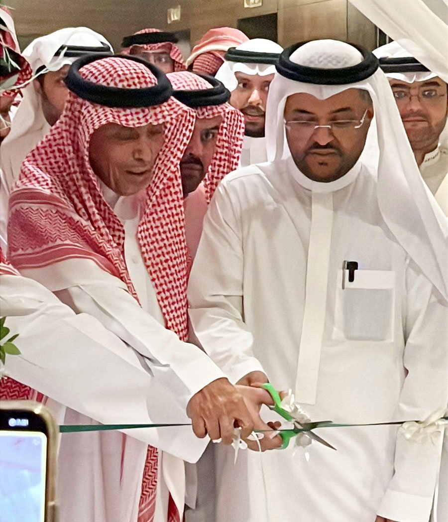 “تاج المحاسن” يفتح بوابة الجمال… حين تتحول الخيل إلى لغة تشكيلية تنبض بالهوية