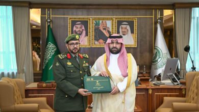 أمير جازان يتسلّم التقرير السنوي لجوازات المنطقة