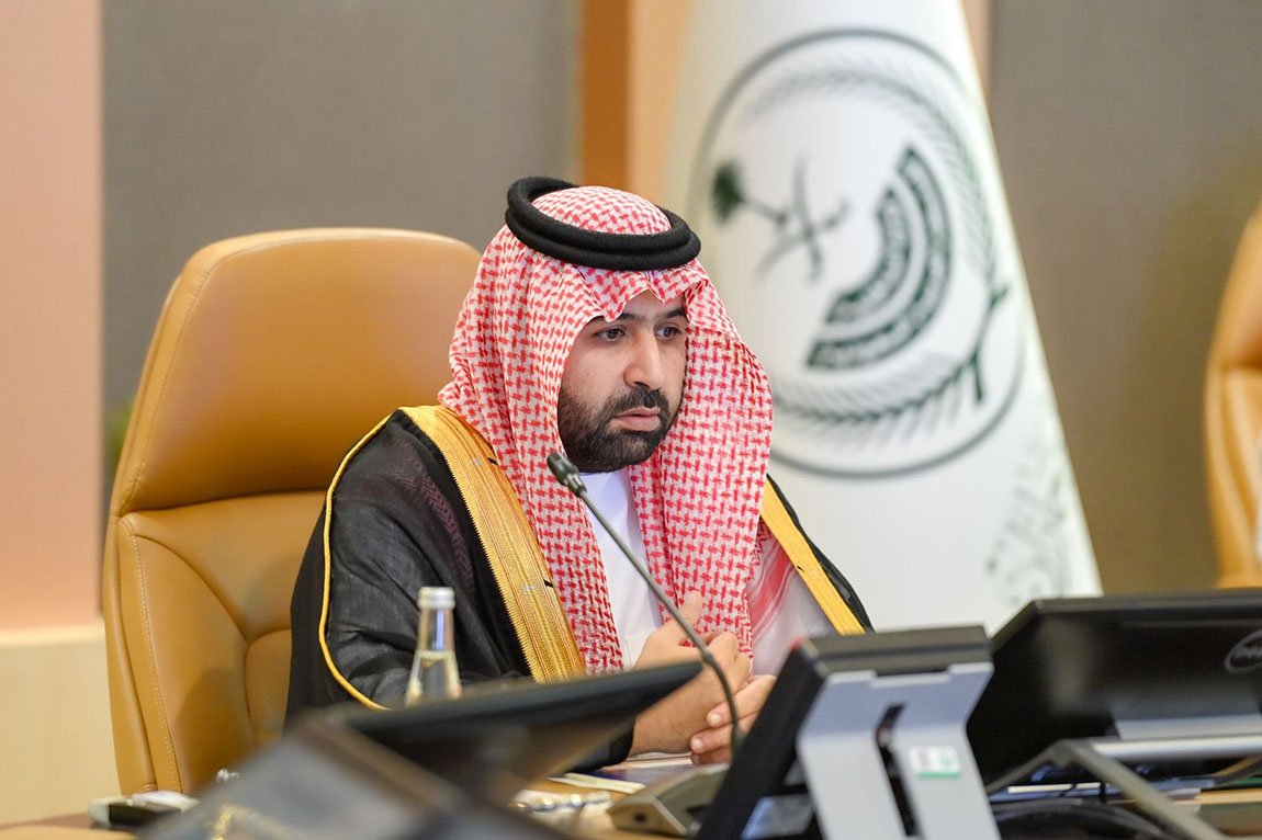 أمير منطقة جازان يرأس اجتماع اللجنة العليا للتوطين