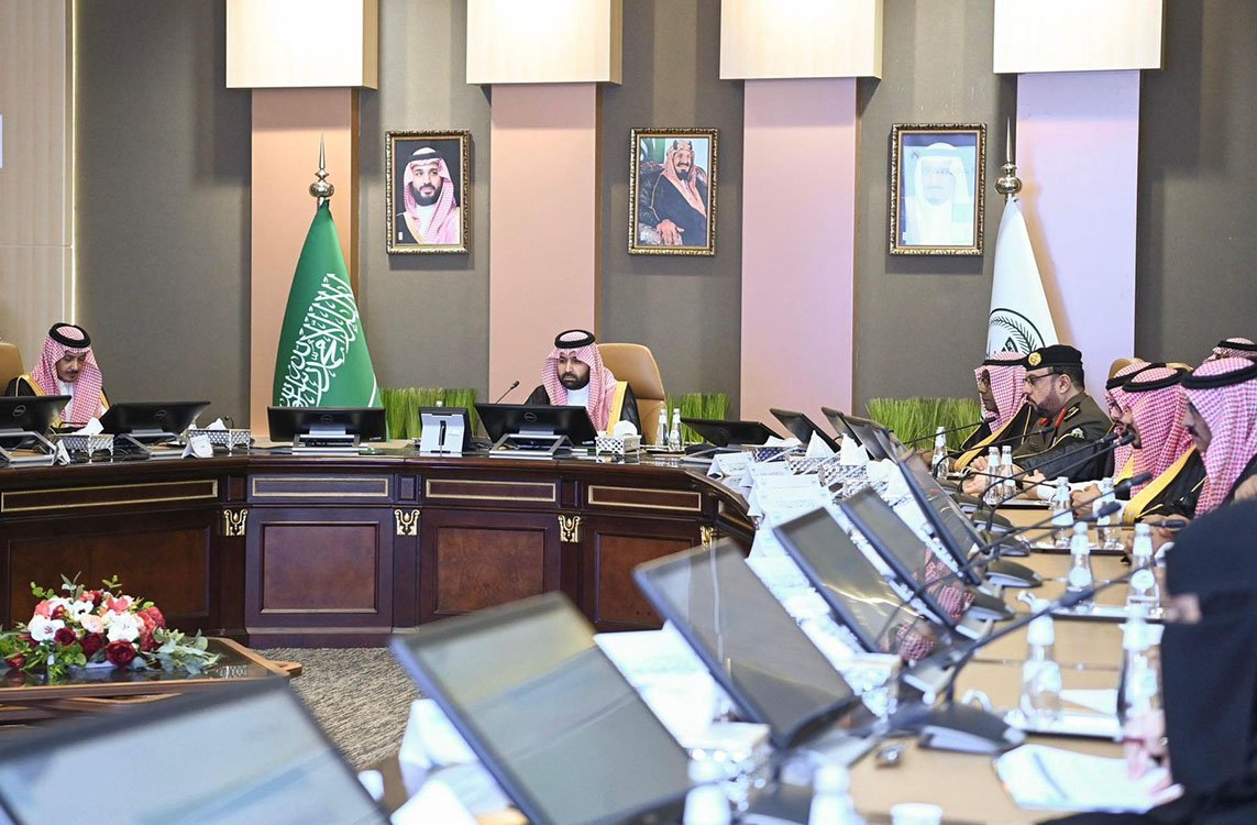 أمير منطقة جازان يرأس اجتماع اللجنة العليا للتوطين