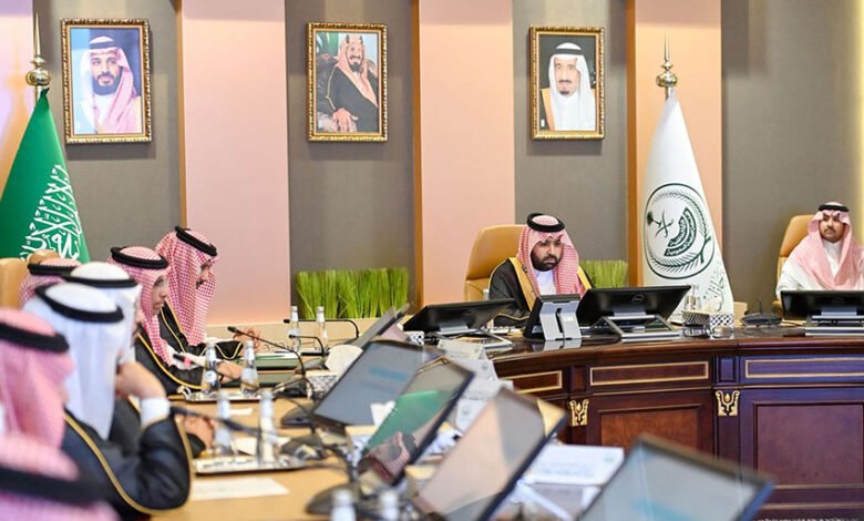أمير منطقة جازان يرأس اجتماع اللجنة العليا للتوطين