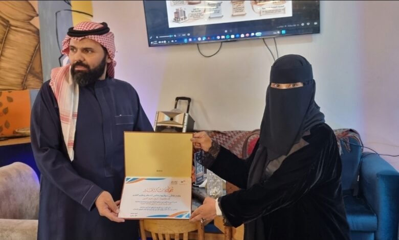 الأدب في بيئة العمل… حين ترتقي القيم لتنصنع ثقافة مهنية واعية