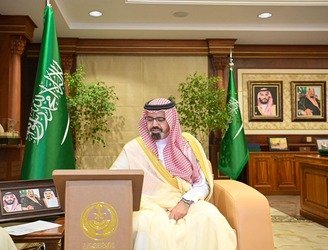 نائب أمير منطقة جازان يدشّن مجمع "إفاء" الطبي بمحافظة العارضة