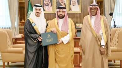 منصة الوفاء.. قصة ابنٍ ضحّى بجزء من كبده لأبيه